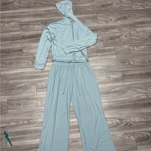 Secret Treasures Light Blue Wide Leg Ribbed Pajamas